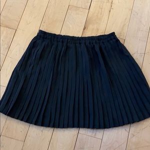 Allison & Sasha pleated skirt